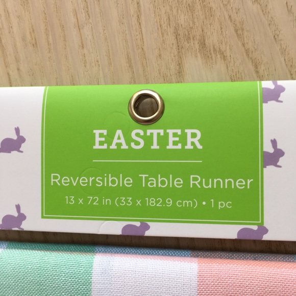 THINK SPRING Summer reversible pastel table Runner - Picture 4 of 5